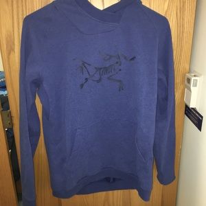 Arc’teryx logo sweatshirt
